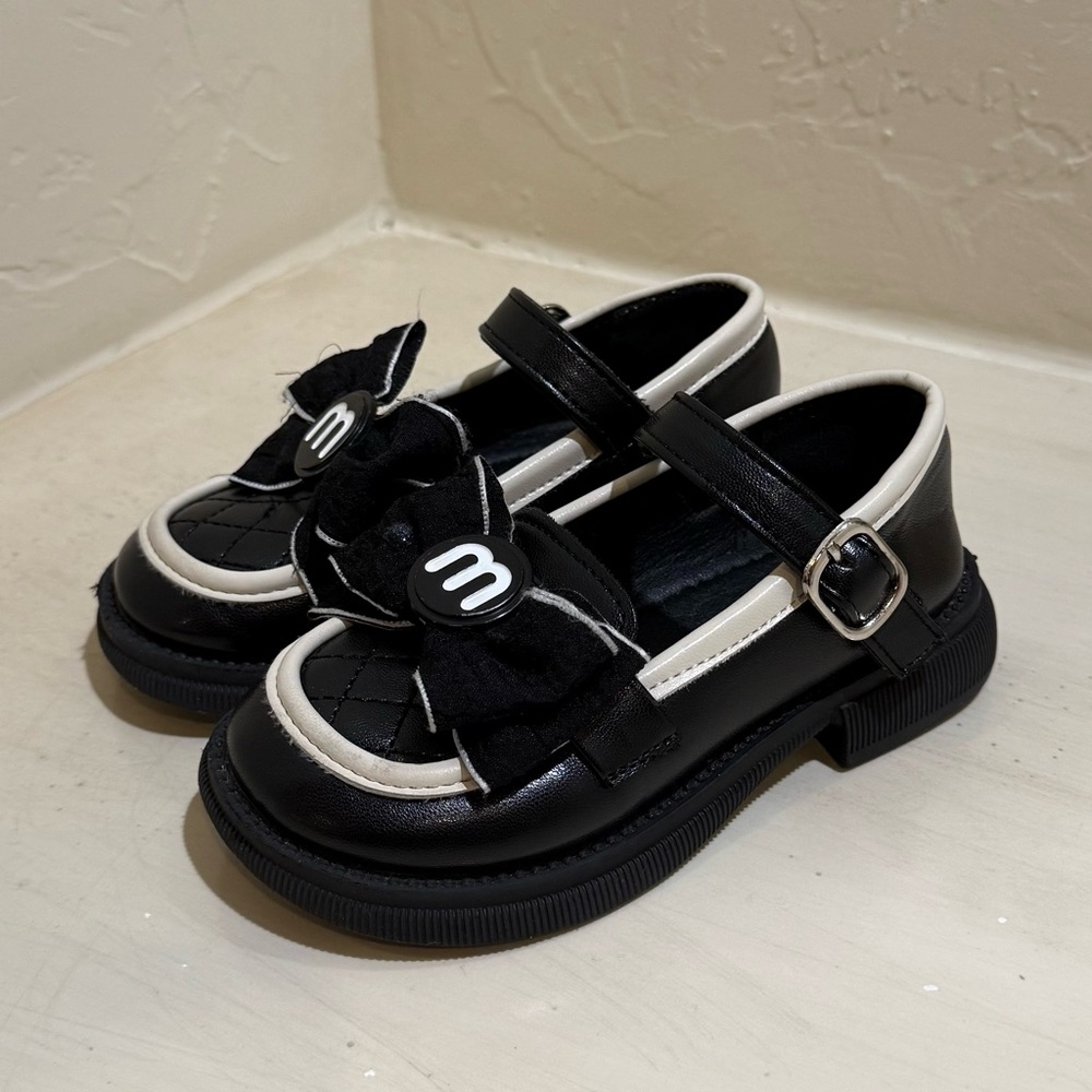 Girls Black and White Bow Mary Jane School Shoes